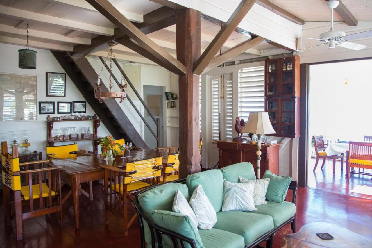 Llantrissant Beachcliff Villa Негрил Екстер'єр фото