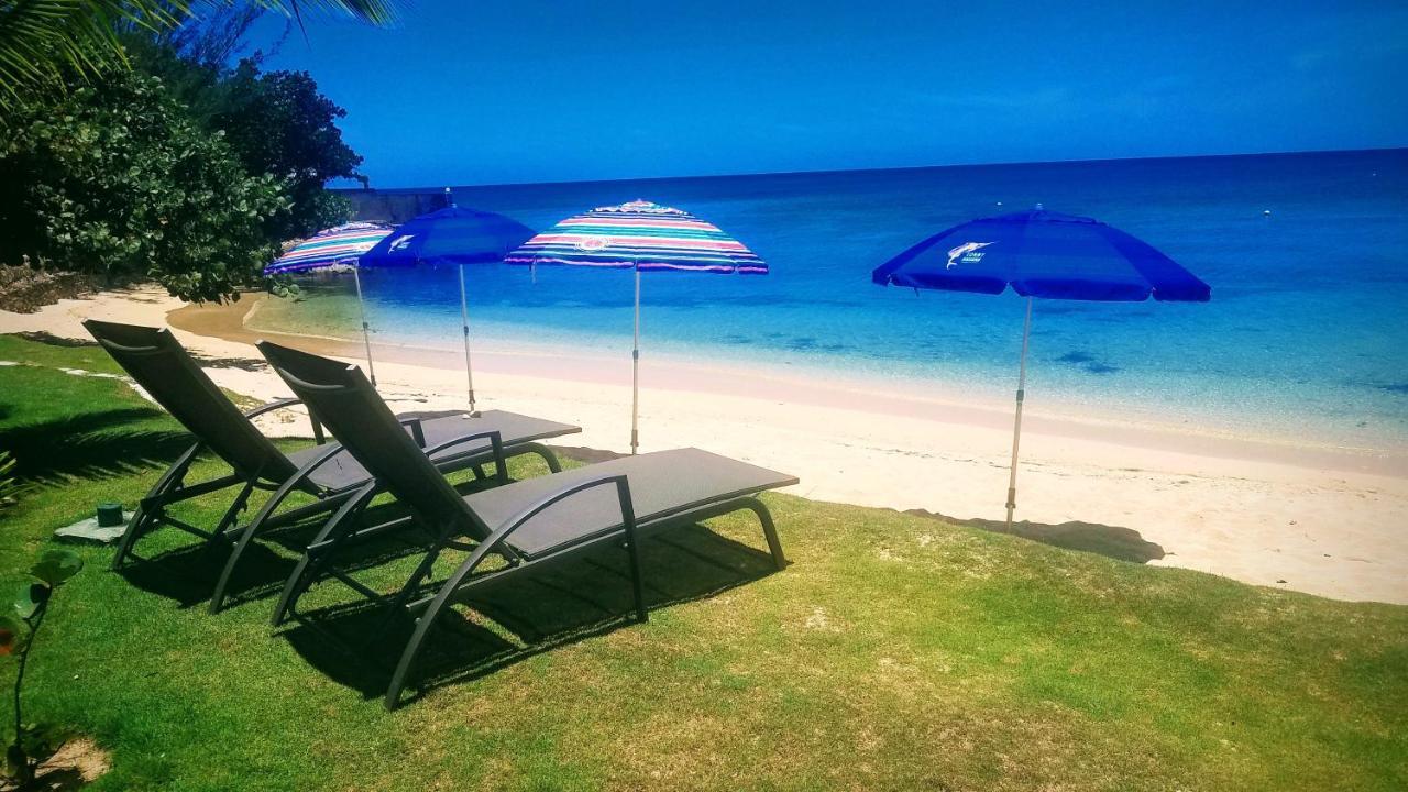 Llantrissant Beachcliff Villa Негрил Екстер'єр фото